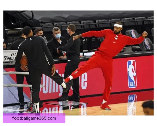 考辛斯谈雷霆崛起经历从受欢迎到被质疑球队核心情况